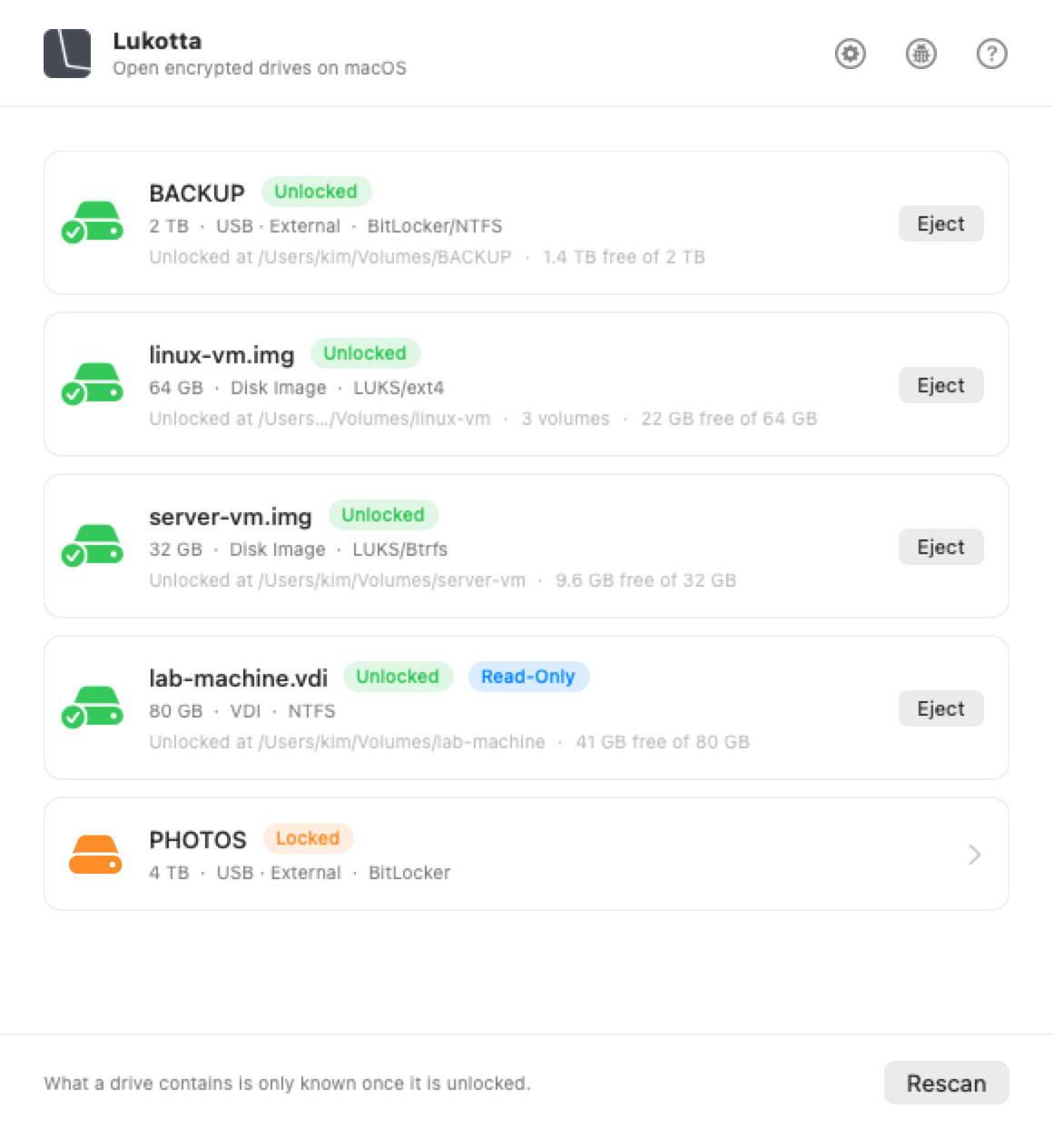 The Lukotta window on macOS, listing the drives connected to the Mac and what each one holds.