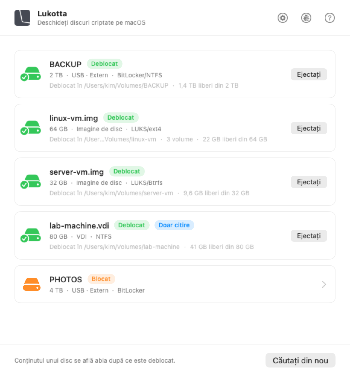 Fereastra Lukotta pe macOS, cu discurile conectate la Mac și ce conține fiecare.